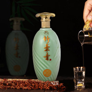 創(chuàng)意酒包裝設(shè)計(jì)青享白酒單瓶裝產(chǎn)品包裝設(shè)計(jì)欣賞(圖6)